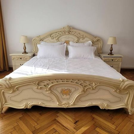 Апартаменты Apartament Individual La Casa Parter Тимишоара Экстерьер фото